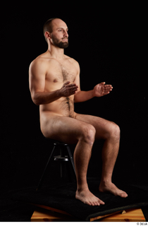 Orest  1 nude sitting whole body 0014.jpg